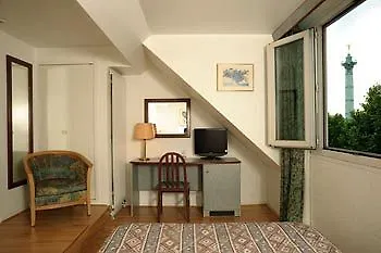 Royal Bastille Szálloda 2*