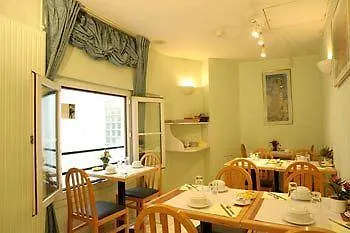 Royal Bastille Otel 2*