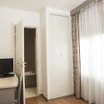 Hotel Royal Bastille 2*